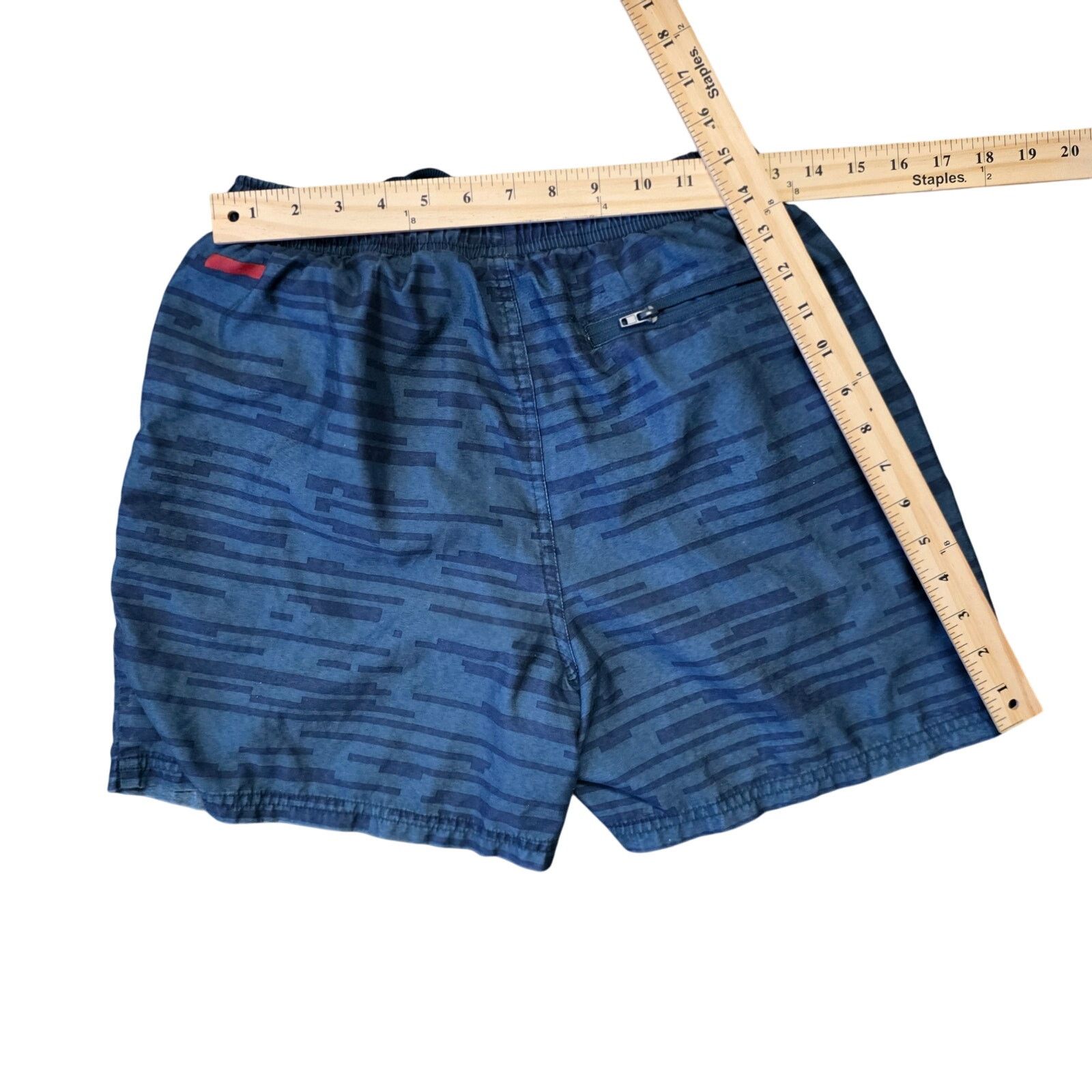 Puma Ferrari Men’s Swim Trunks Blue Camo Pattern Shorts Size L Size US 28 / EU 44 - 4 Thumbnail