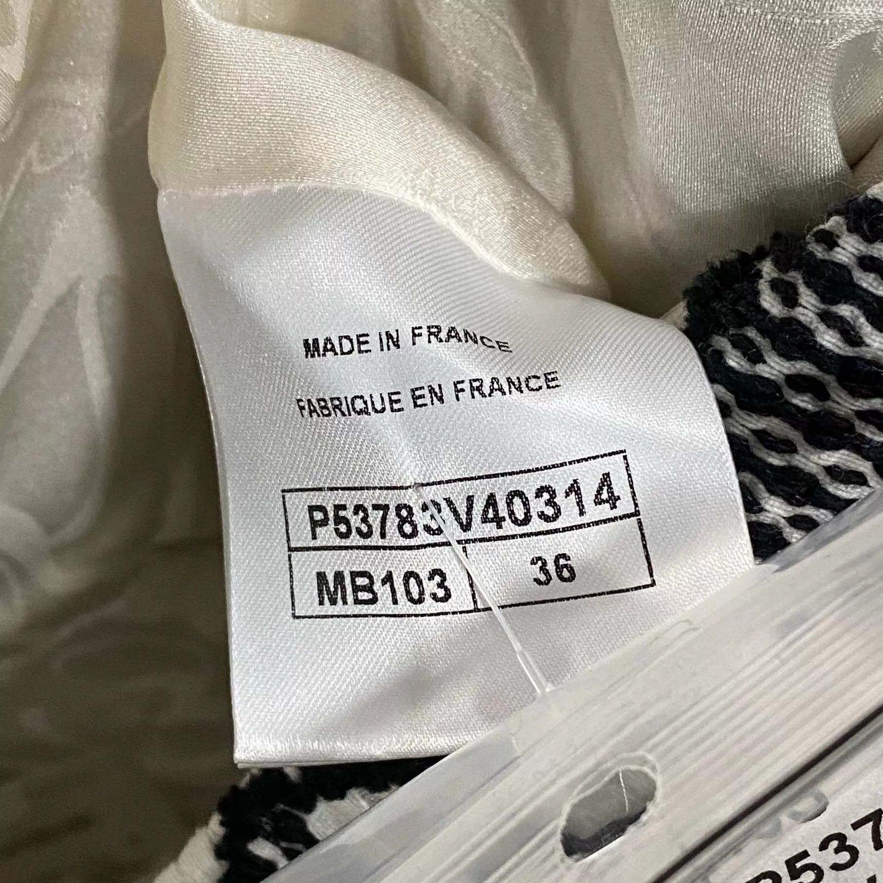 Chanel Chanel black and white woven skirt 36 Size 26" / US 2 / IT 38 - 4 Thumbnail