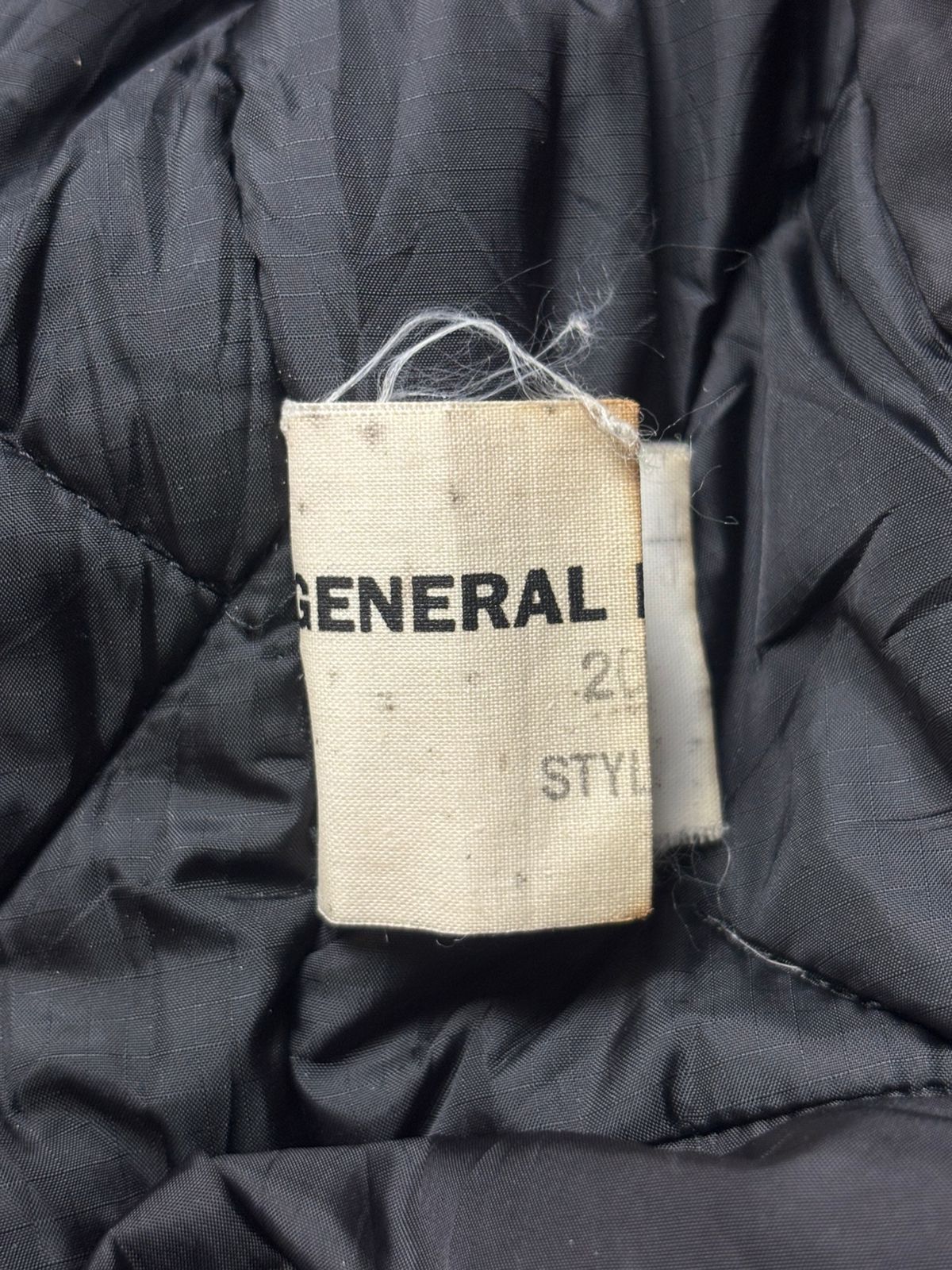 General Research 2000s General Research Arabic Detachable Hoodie Down Jacket Size US L / EU 52-54 / 3 - 8 Thumbnail