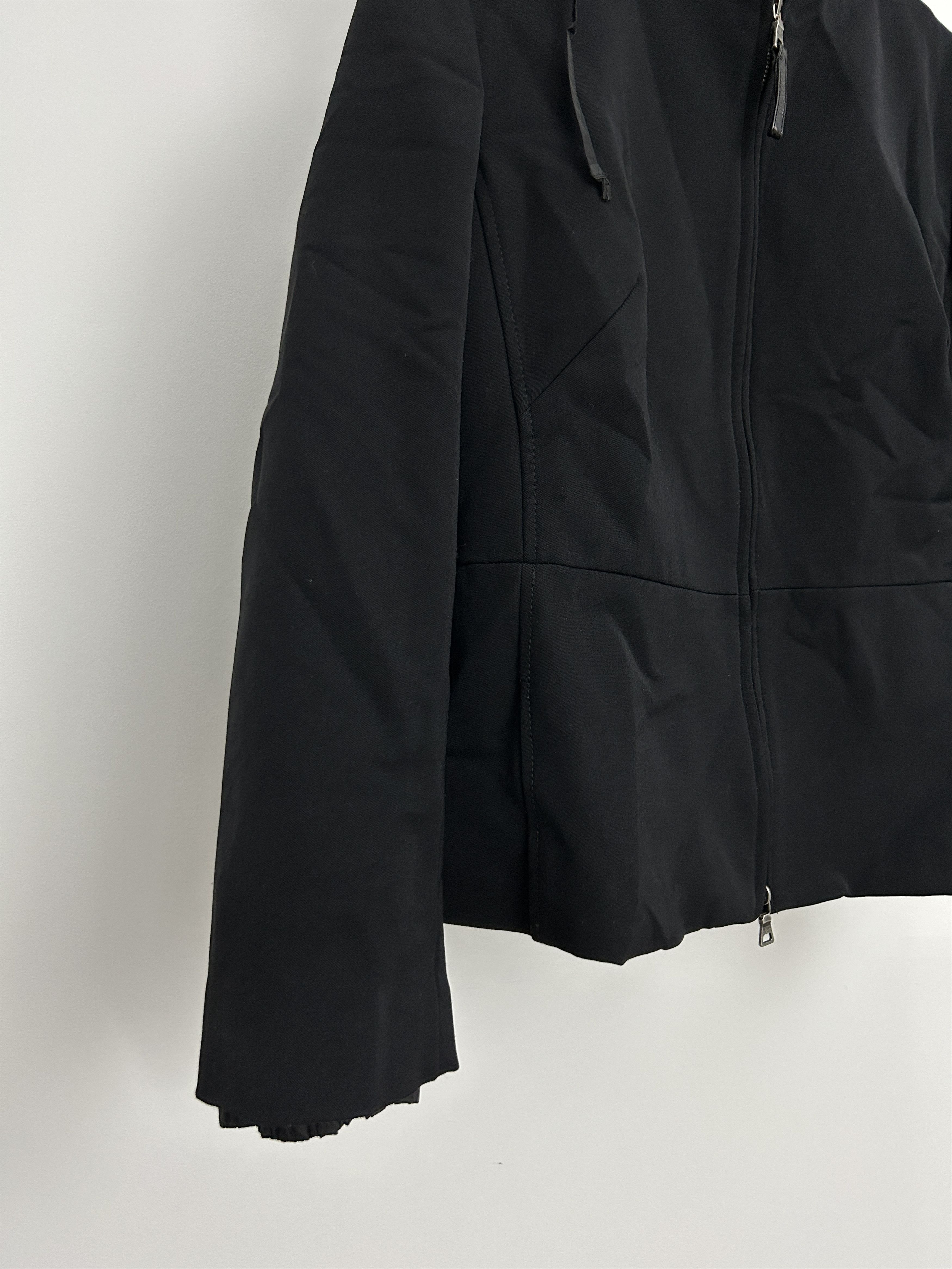Prada Archive y2k Prada sport black tab nylon hooded light jacket Size L / US 10 / IT 46 - 4 Thumbnail