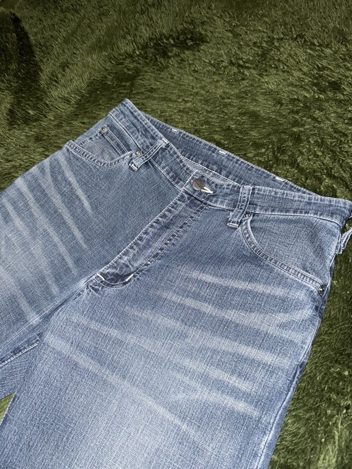 Wrangler [30] Wrangler Japan Vintage-Washed Denim Pants Size US 30 / EU 46 - 2 Thumbnail