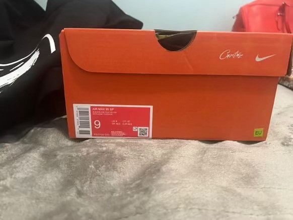 Nike HONEY BLACK AIRMAX 95 🍯🖤 Size US 9 / EU 42 - 10 Thumbnail