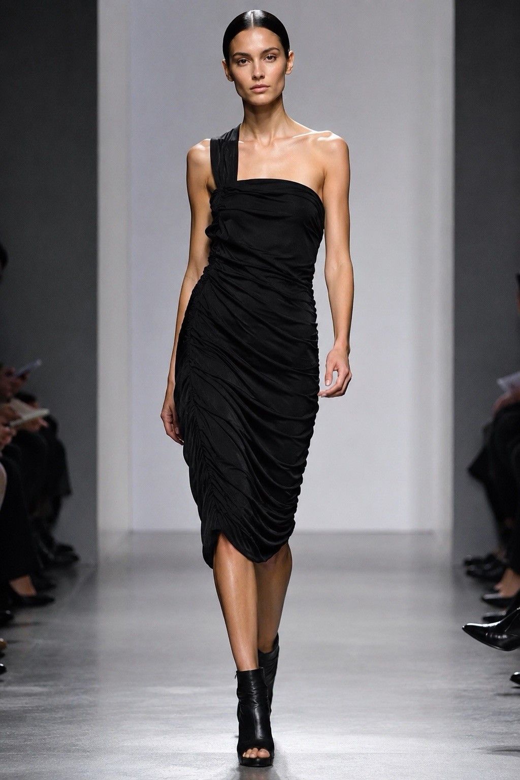 Yigal Azrouel Yigal Azrouel Dress Womens 2 Black One Shoulder Ruched USA Size XS / US 0-2 / IT 36-38 - 4 Thumbnail