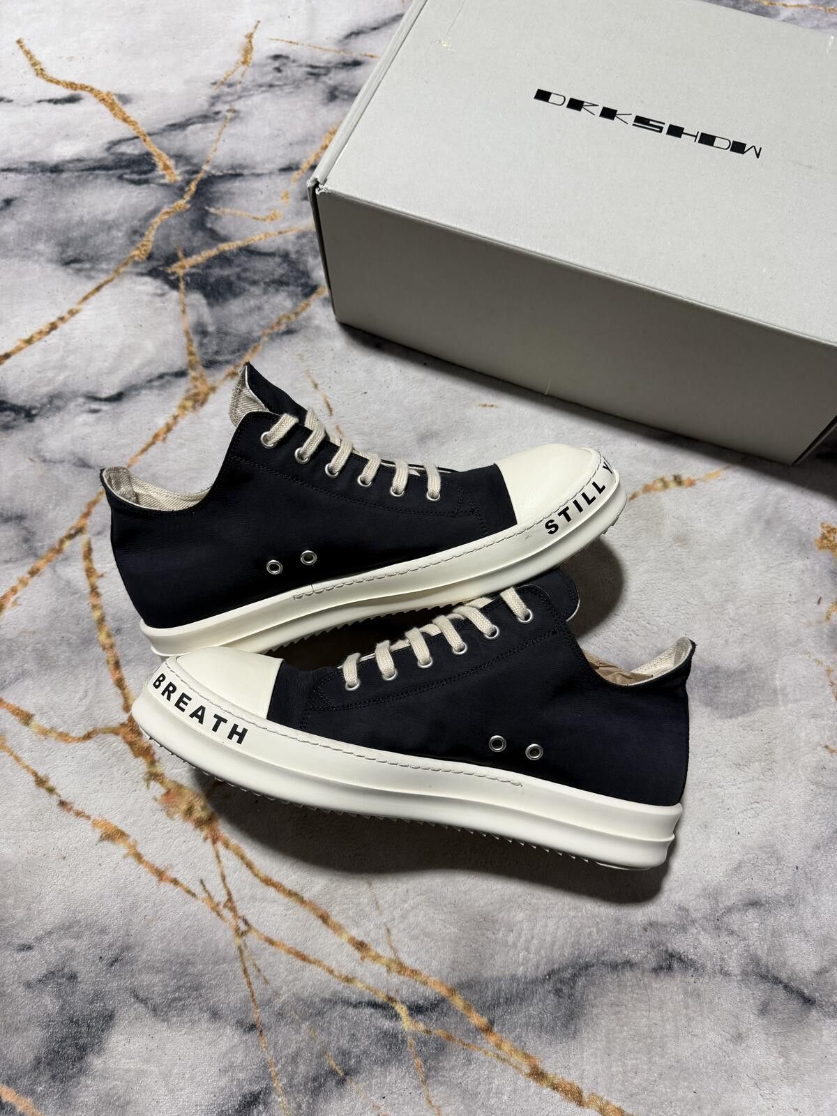 Rick Owens Rick Owen’s EDFU DRKSHDW Ramone Low ‘Stop Your Breath’ Black Size US 11 / EU 44 - 4 Thumbnail
