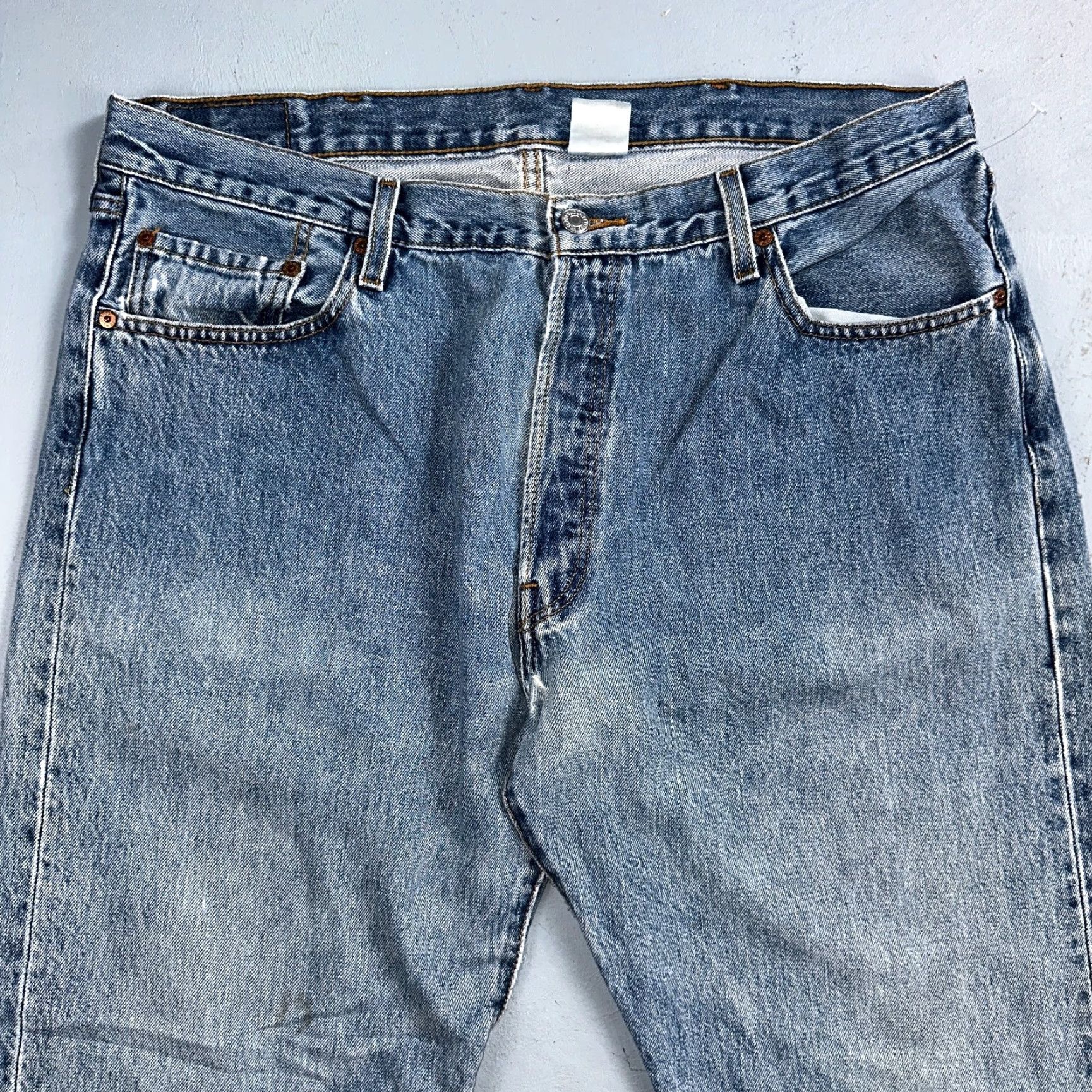 Levi's VINTAGE Levis 501 90s Mexico Straight Leg Jeans 40x32 Y2K Light Wash Act 36x30 Mens Size US 40 / EU 56 - 2 Thumbnail