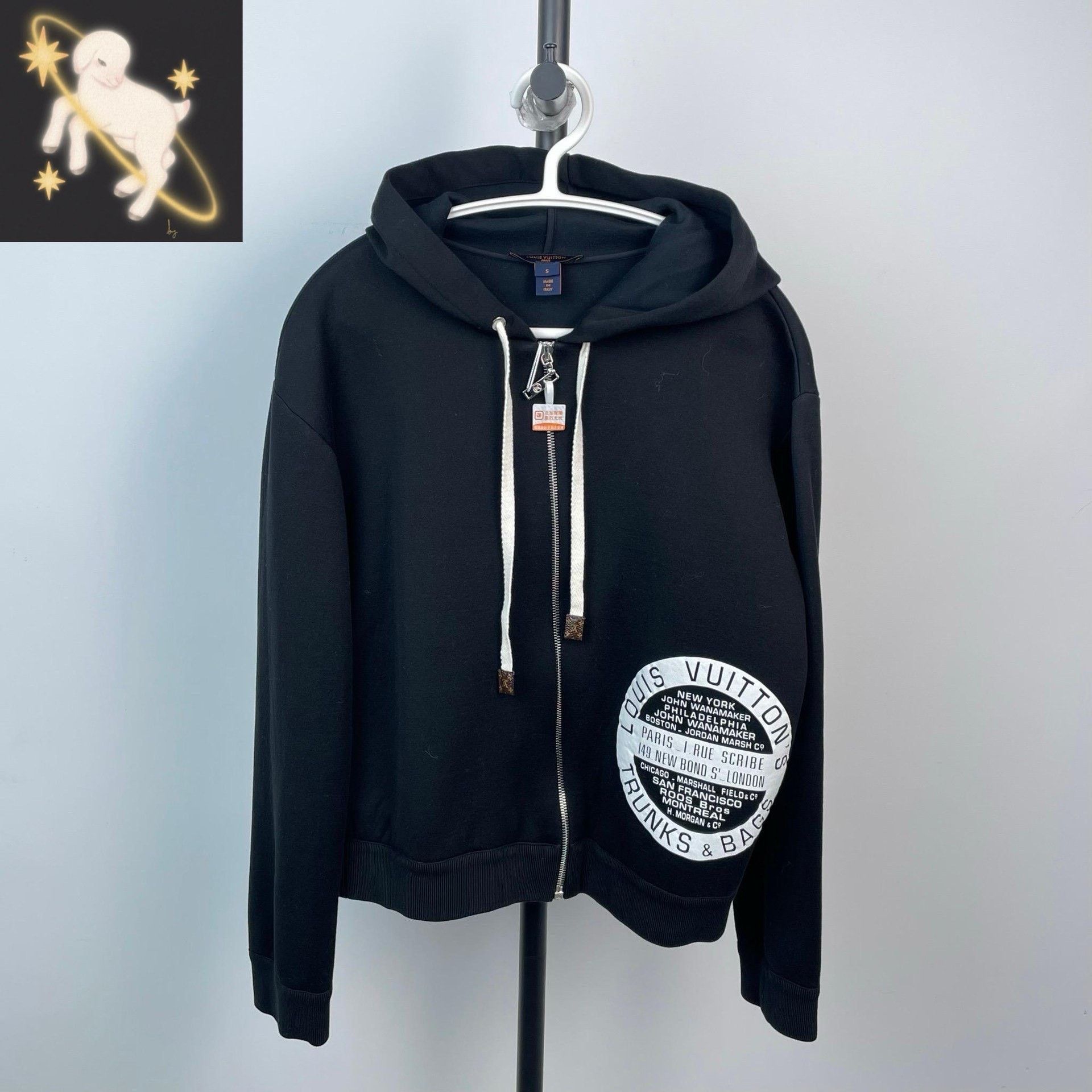 Louis Vuitton Louis Vuitton Black Light Jacket S Men Size US S / EU 44-46 / 1 - 1 Thumbnail