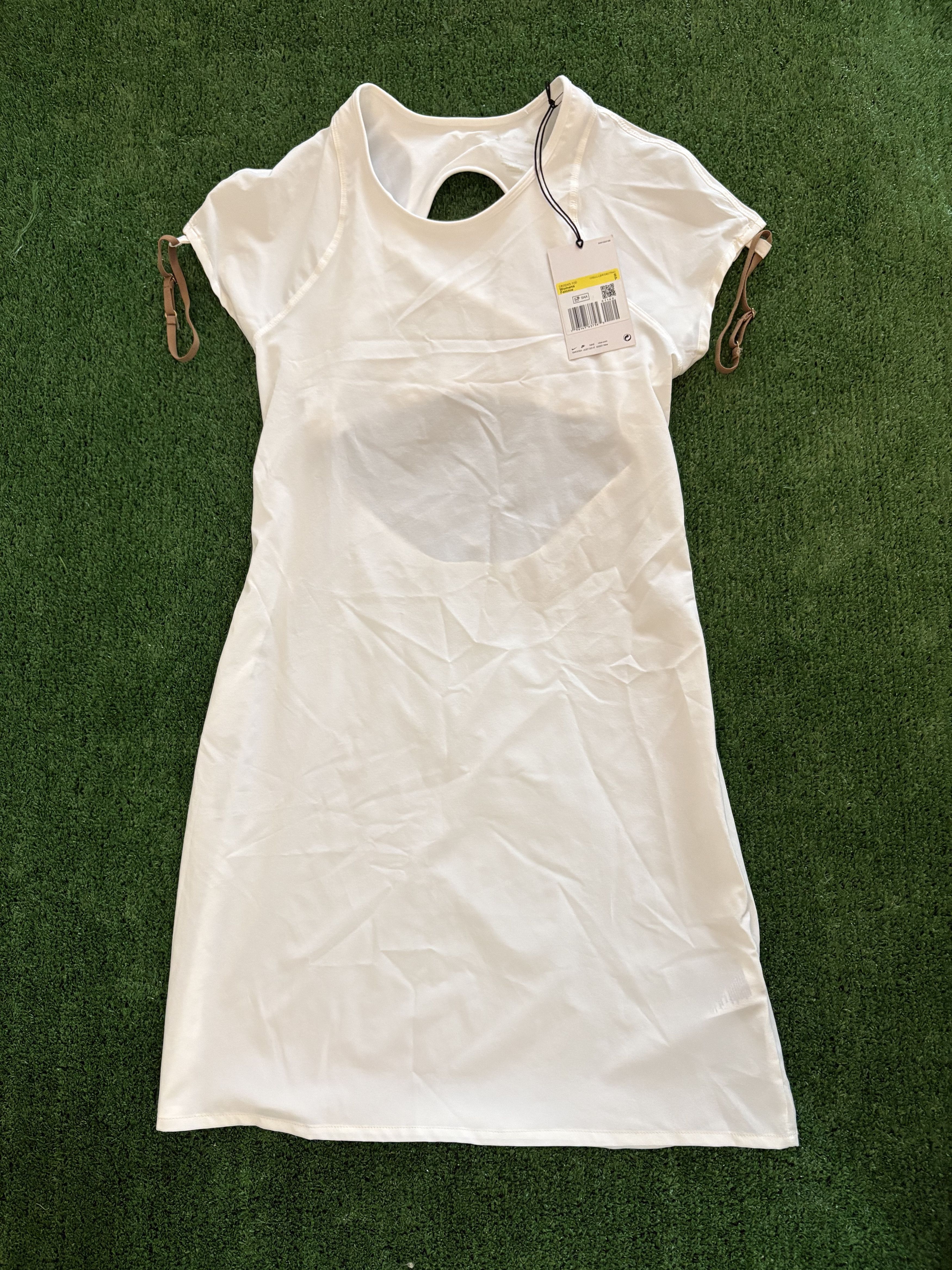 Jacquemus × Nike Jacquemus x Nike "La Robe" Size S / US 4 / IT 40 - 1 Thumbnail
