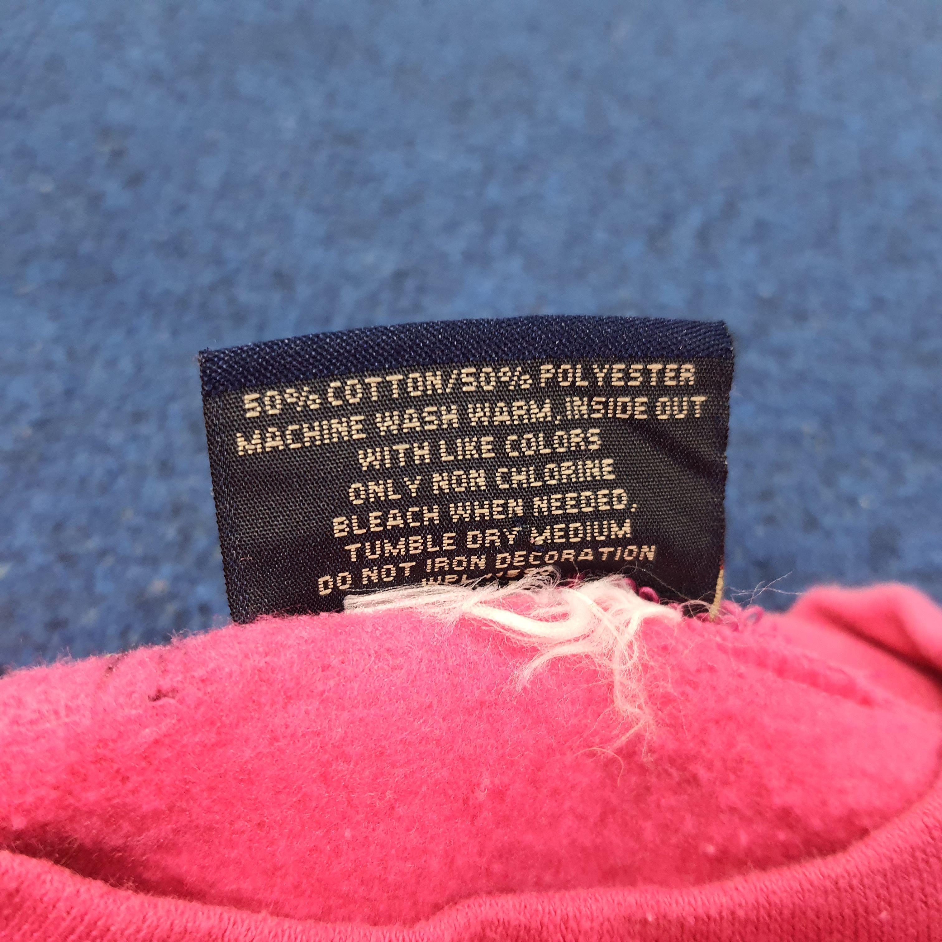 Vintage Vintage U.S Navy Wife Sweatshirt C226N13 Size US M / EU 48-50 / 2 - 5 Thumbnail