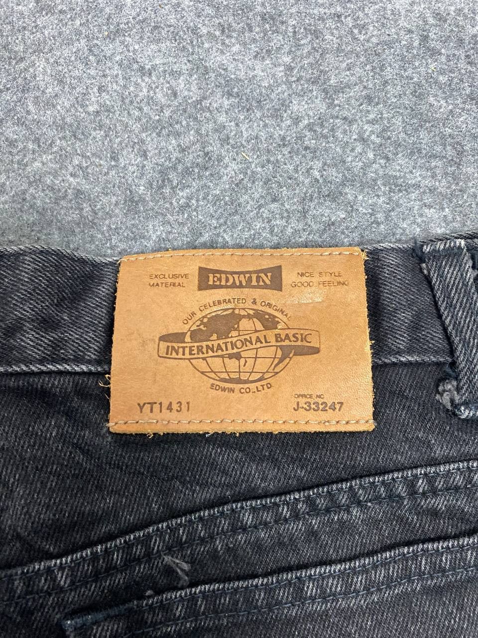 Edwin vintage edwin super black distressed denim Size US 31 - 4 Thumbnail