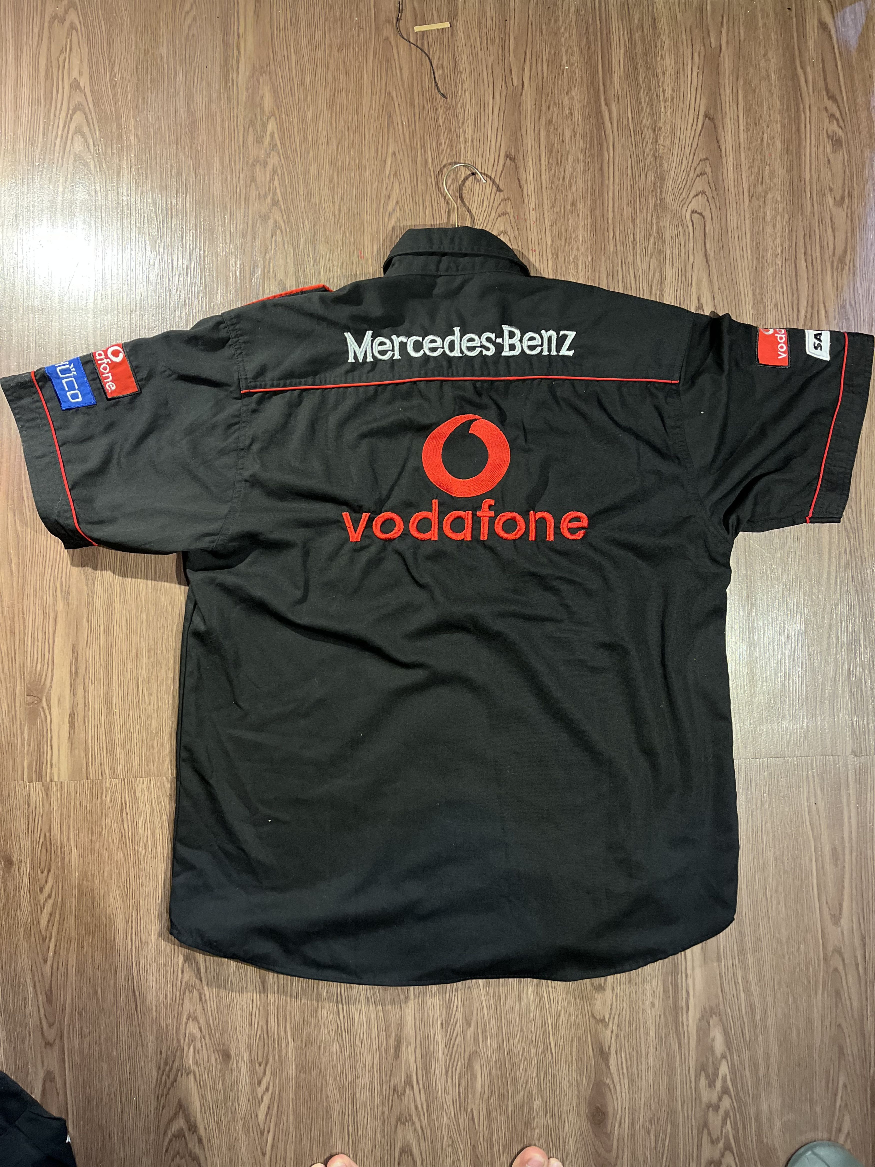 Formula 1 × Mercedes-Benz Mercedes-Benz Vodafone F1 Team Workshirt Size US XL / EU 56 / 4 - 1 Thumbnail