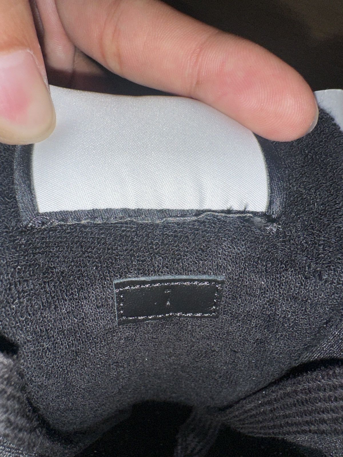 Gucci Gucci screener sneaker Size US 8 / EU 41 - 8 Thumbnail
