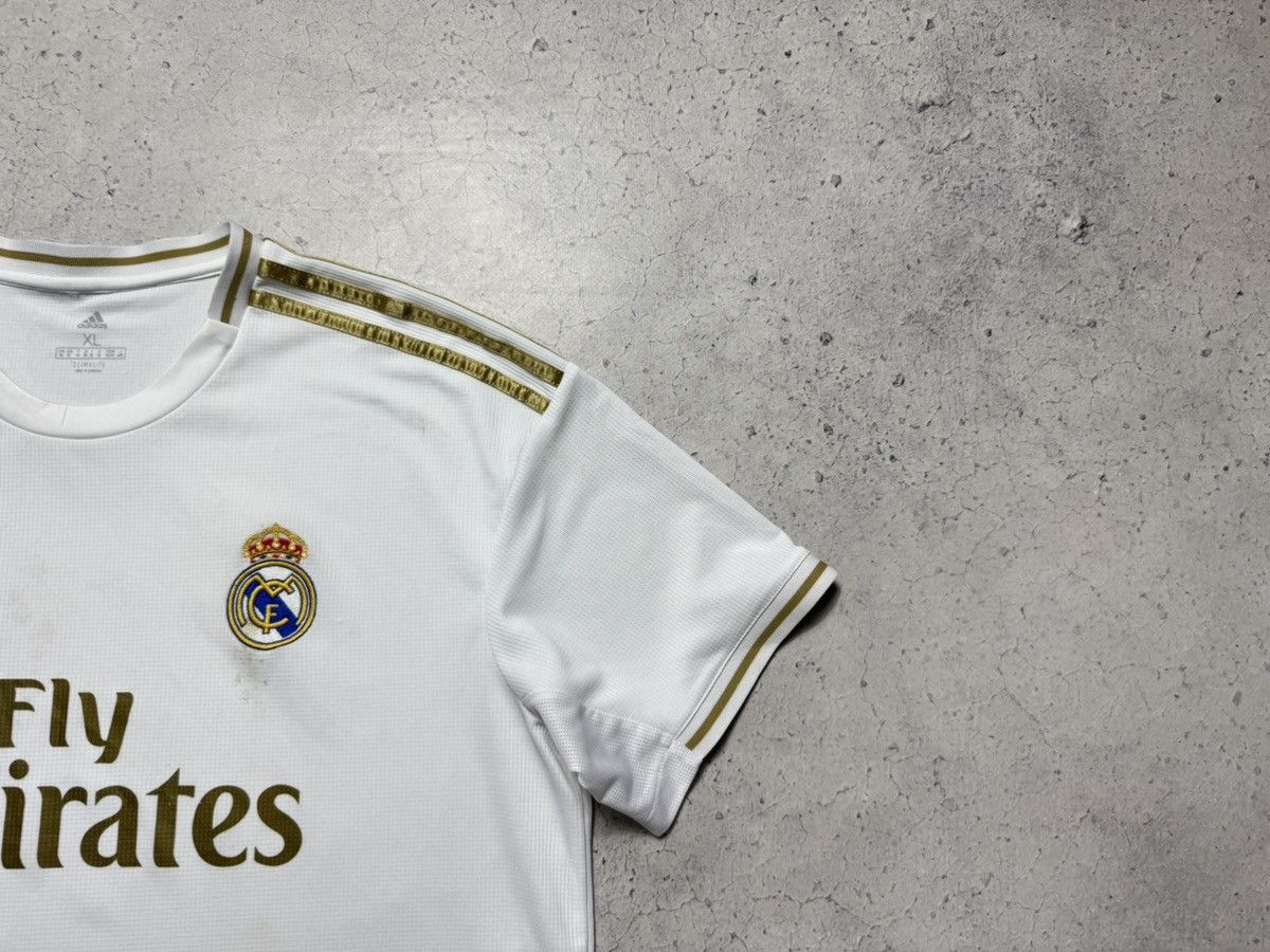 Adidas Adidas FC Real Madrid 2019/2020 Vintage Soccer Jersey Size US XL / EU 56 / 4 - 3 Thumbnail