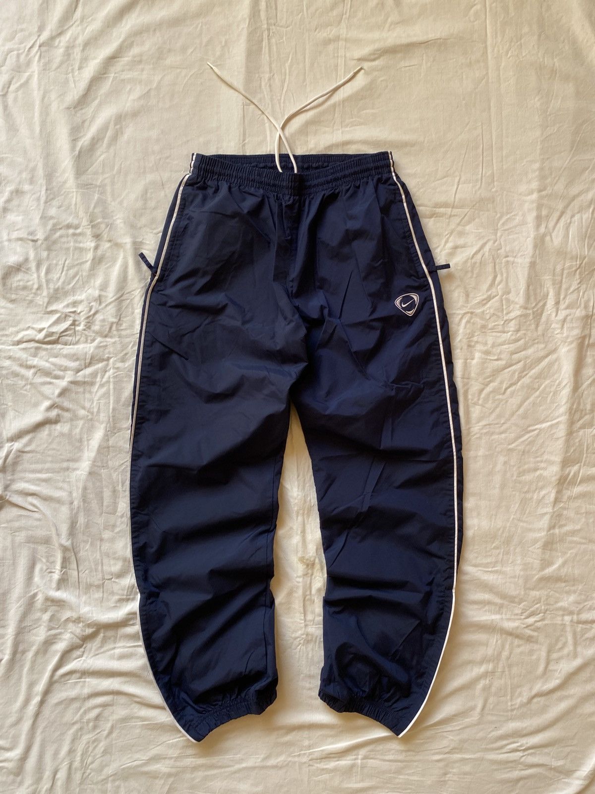 Nike Vintage Nike Track Pants Navy Blue Baggy Size US 32 / EU 48 - 2 Thumbnail
