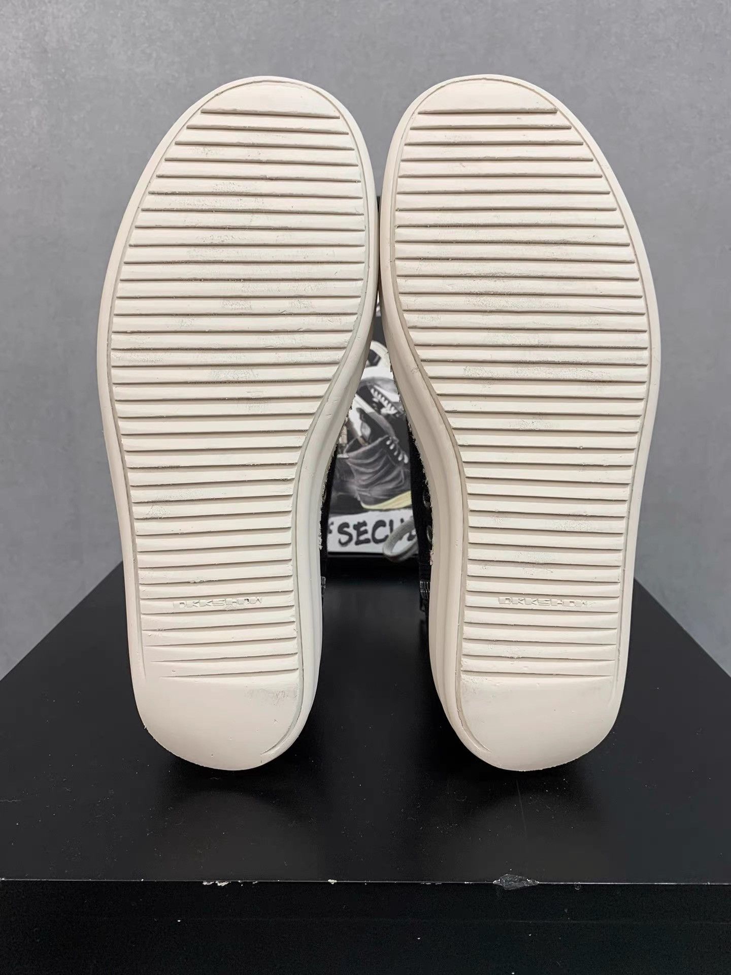 Rick Owens Rick Owens DRKSHDW Lambskin High-Top Sneakers K34 Size US 8.5 / EU 41-42 - 8 Thumbnail