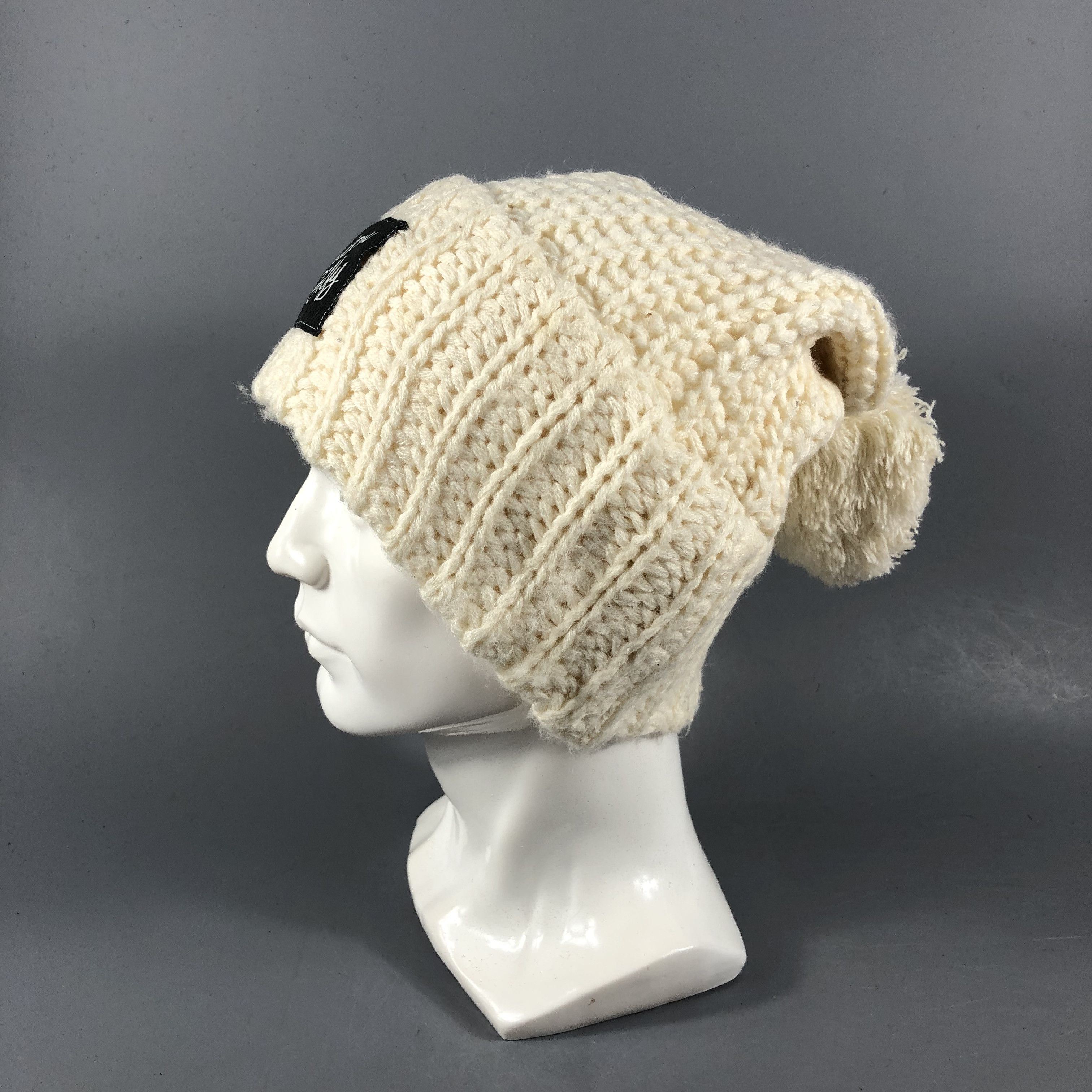 Vintage Maison Girly Knit Bobble Beanie Snowcap Snow Hat B1043 Size ONE SIZE - 2 Thumbnail