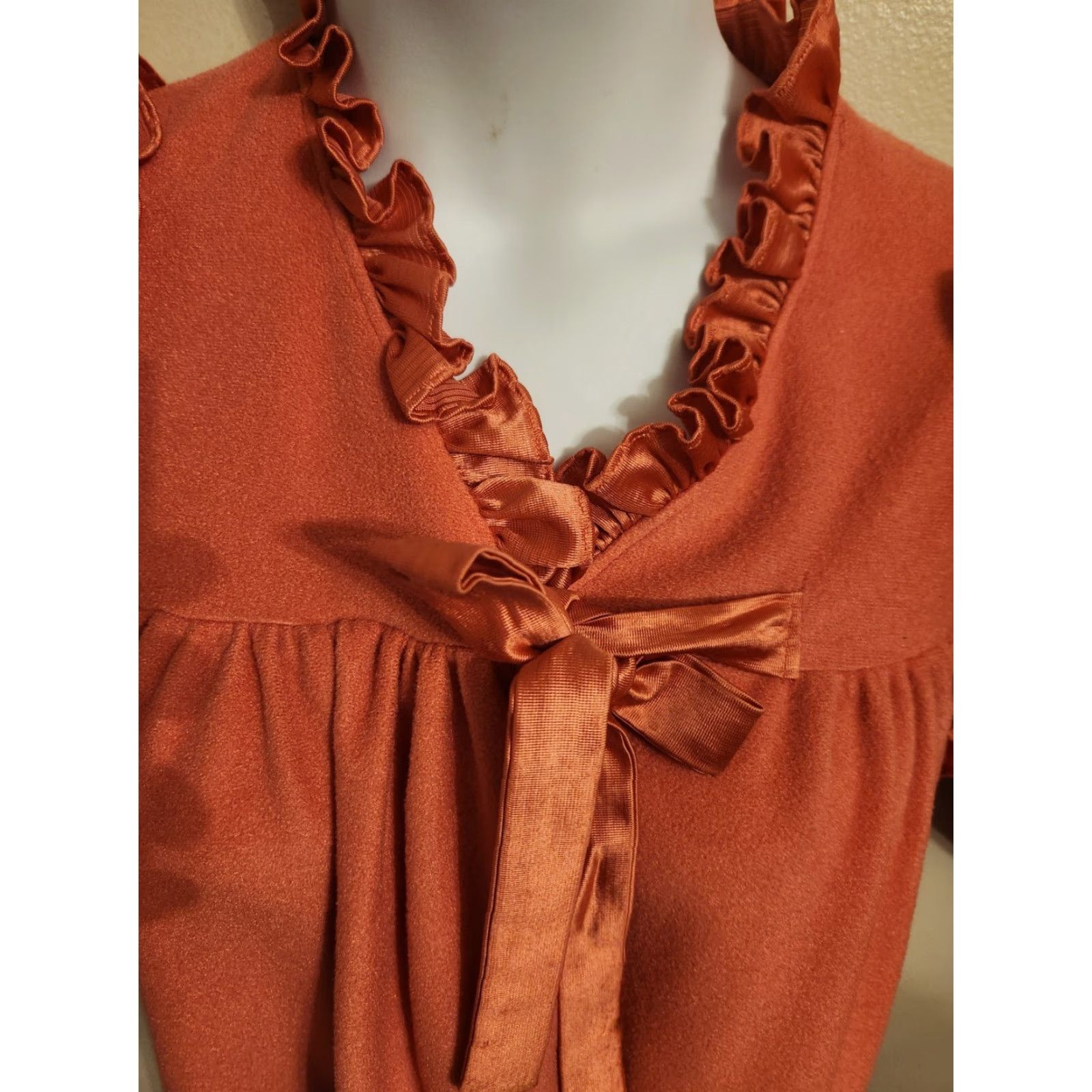 Vintage VINTAGE Donna Richard For Gilligan O'Malley Rose Pink Ruffle Robe Petite Size ONE SIZE - 2 Thumbnail