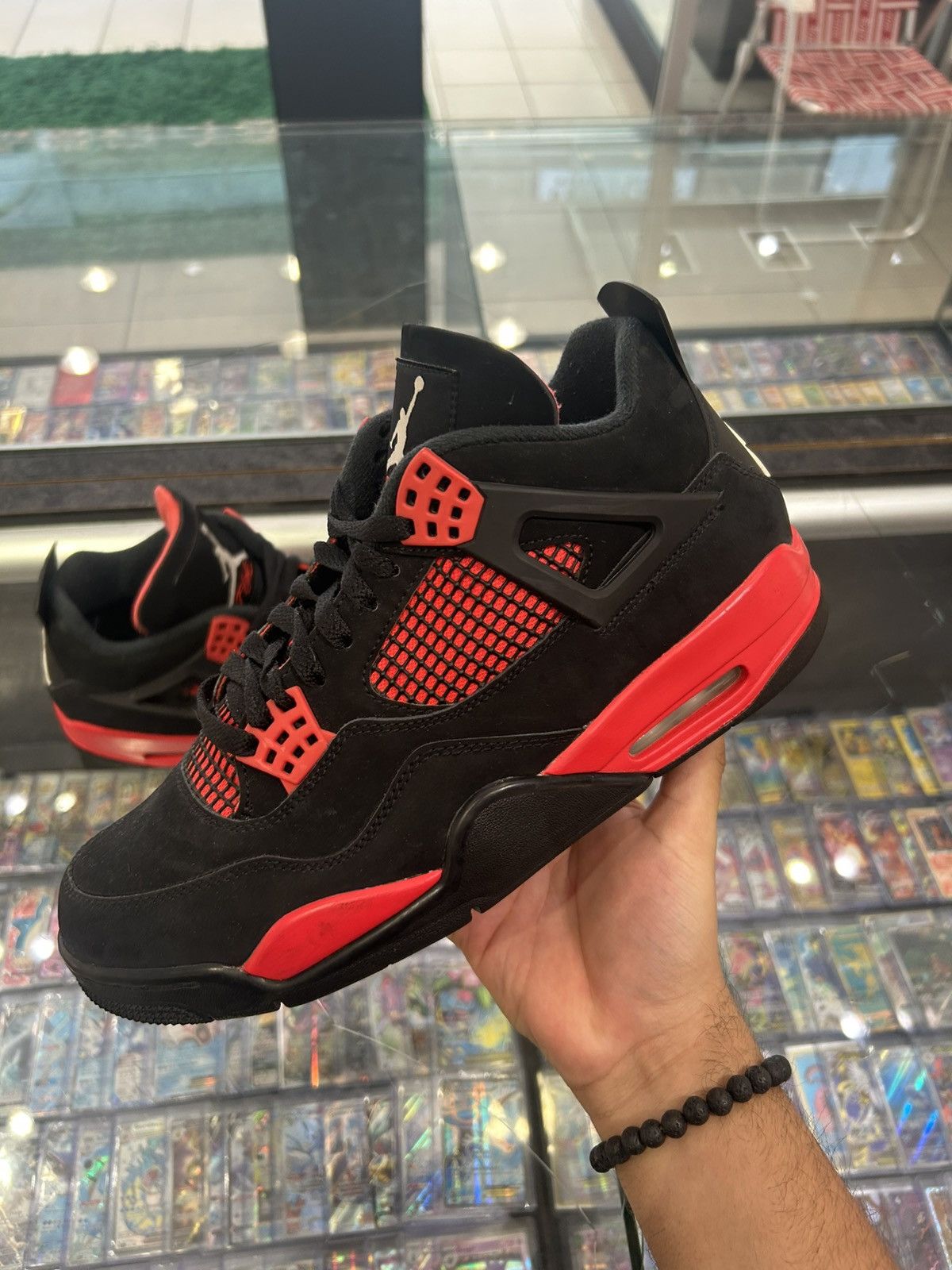 Jordan Brand Jordan 4 Red thunder Size US 10 / EU 43 - 2 Thumbnail