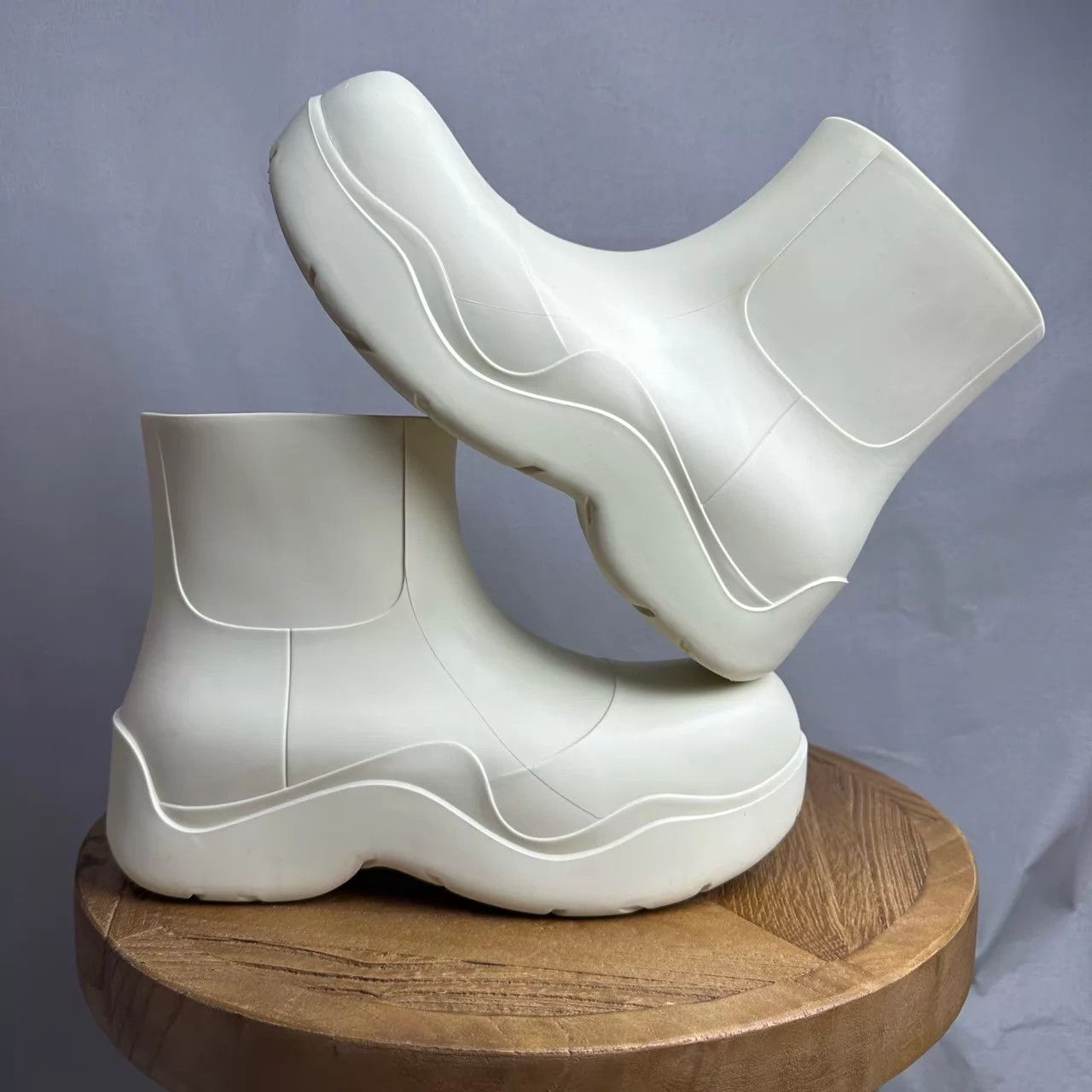 Bottega Veneta BOTTEGA VENETA BV rain boots cream 40 98 new Size US 7 / EU 40 - 4 Thumbnail