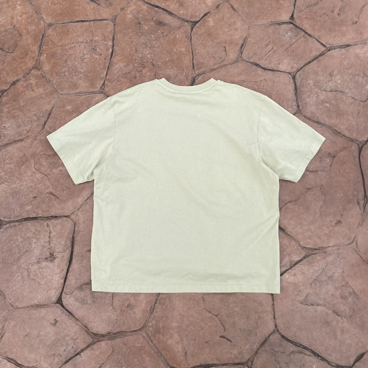 Lemaire × Uniqlo Lemaire x Uniqlo ERD GRUNGE PLAIN CROP TEE Size US L / EU 52-54 / 3 - 3 Thumbnail