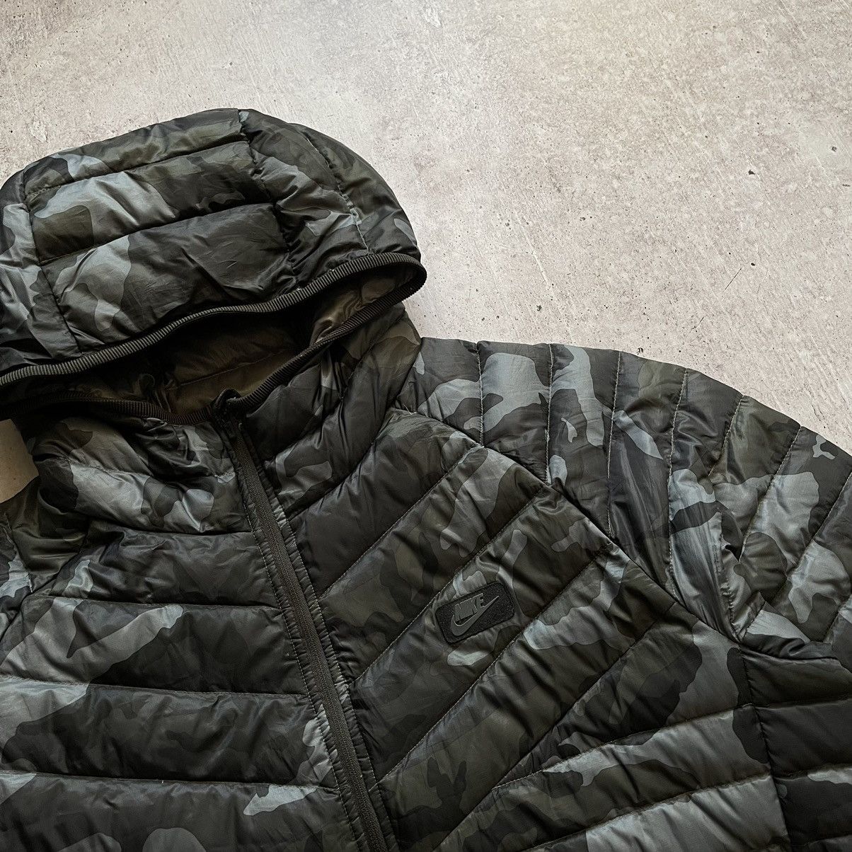 Nike Nike light puffer camo Size US L / EU 52-54 / 3 - 6 Thumbnail