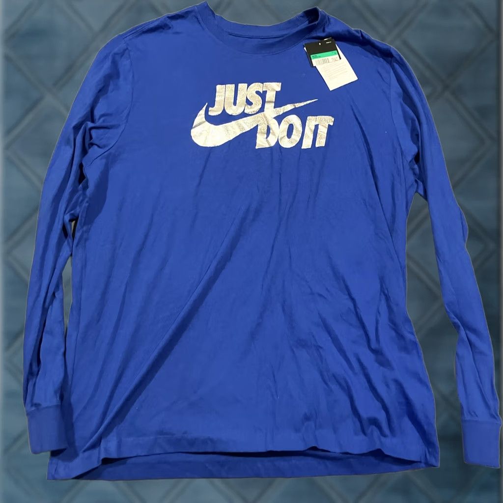 Nike Nike Long Sleeve T Shirt Men's XL NWT Center Swoosh Metallic Just Do It Size US XL / EU 56 / 4 - 1 Thumbnail