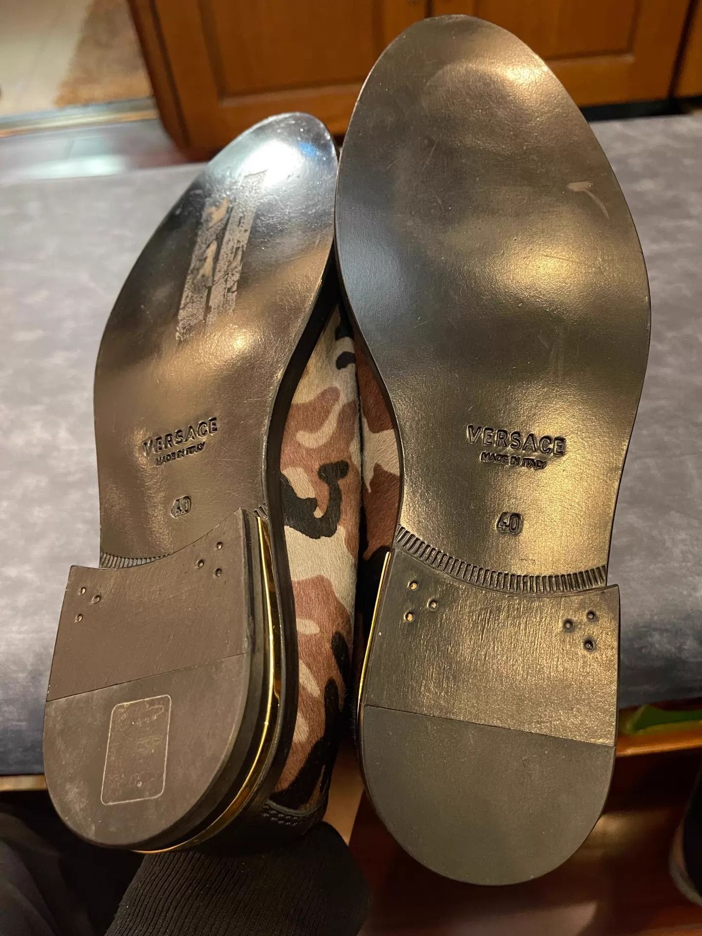 Versace Versace Shearling Camo Loafer 40 Sand Size US 7 / EU 40 - 7 Thumbnail