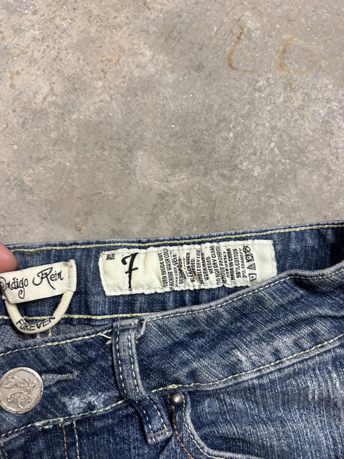 Other Vintage 00’s Indigo Rein Denim Shorts Junior Size 28in Size 28" / US 6 / IT 42 - 5 Thumbnail