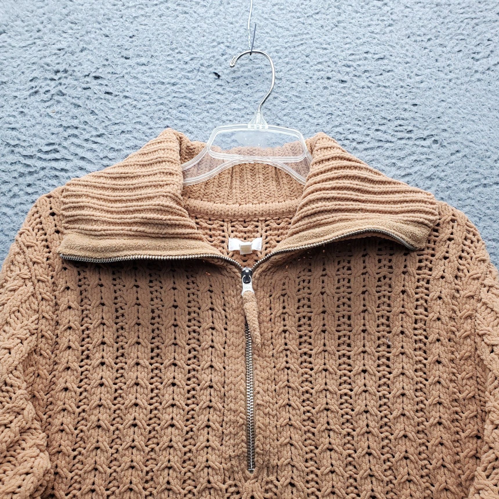 Vintage Aerie Womens Sweater Shirt XS Tan Chunky Knit Mock Neck quarter Zip High Low Slit Pullover Size S / US 4 / IT 40 - 7 Thumbnail