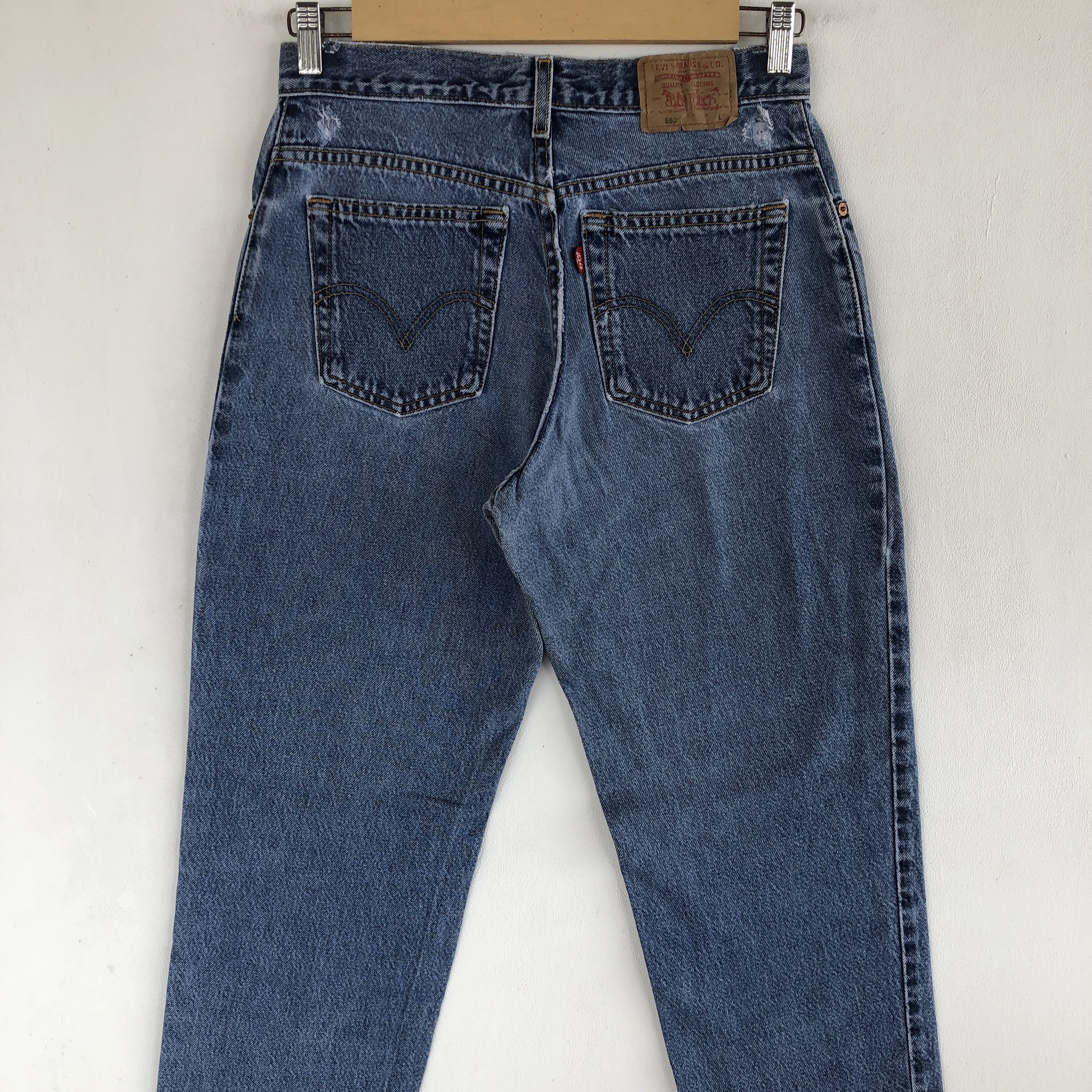 Levi's Vintage Levi's 550 Jeans Baggy Tapered Levis Sun Faded Denim Size 26" / US 2 / IT 38 - 4 Thumbnail