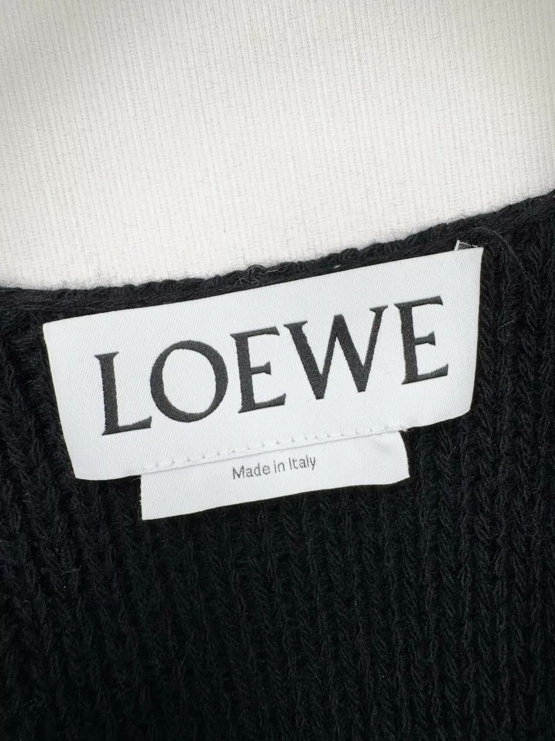 Loewe Loewe Wool Cardigan Worn 2x Size S Size S / US 4 / IT 40 - 2 Thumbnail