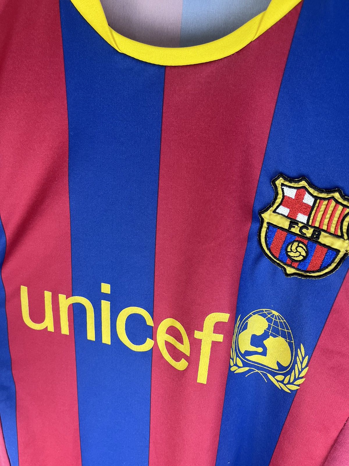 Japanese Brand Very rare soccer jersey FC Barcelona #10 Messi Size US S / EU 44-46 / 1 - 6 Thumbnail