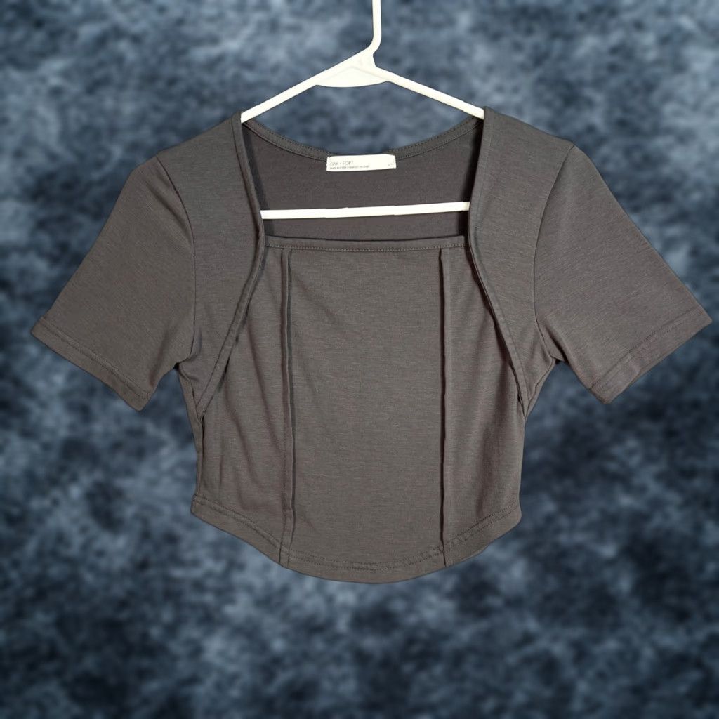 Oak + Fort Oak + Fort Womens Top Cropped Short Sleeve Gray S Square Neck Puff Sleeve Straps Knit Casual Summer Spring Fall Clothing Size S / US 4 / IT 40 - 1 Thumbnail