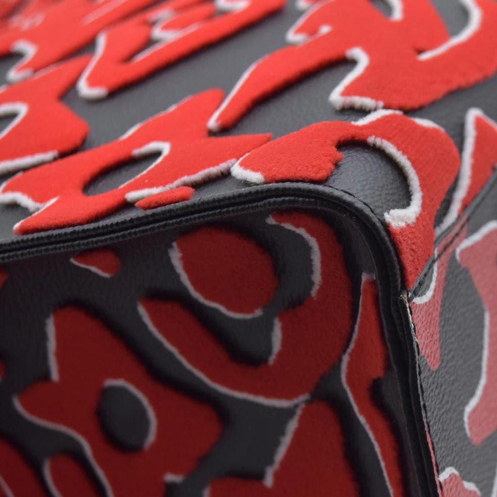 Louis Vuitton $3850 Louis Vuitton x Urs Fischer On the Go GM Red Black Size ONE SIZE - 8 Thumbnail
