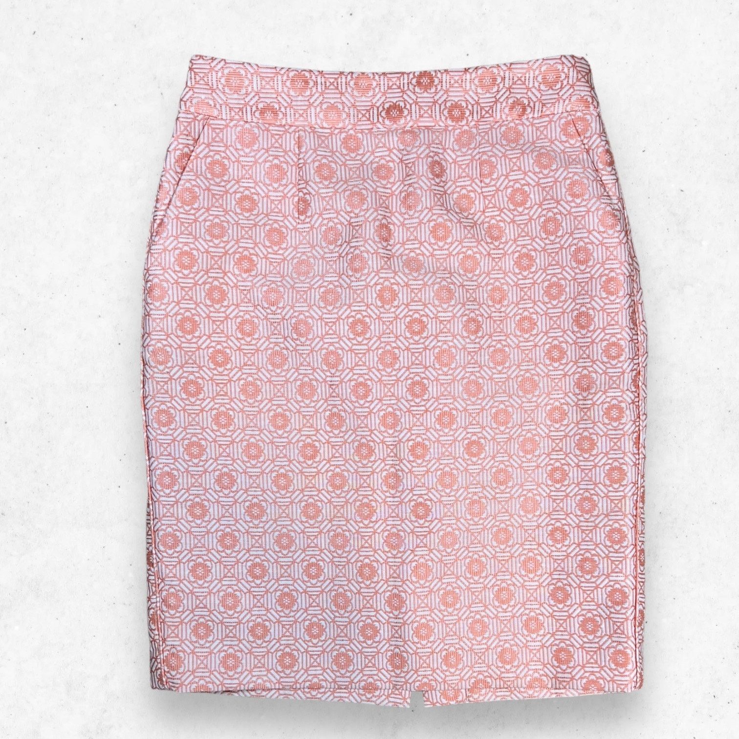 Banana Republic Banana Republic Peach and Cream Geometric Print Skirt Size 4 Size 27" / US 4 / IT 40 - 1 Thumbnail