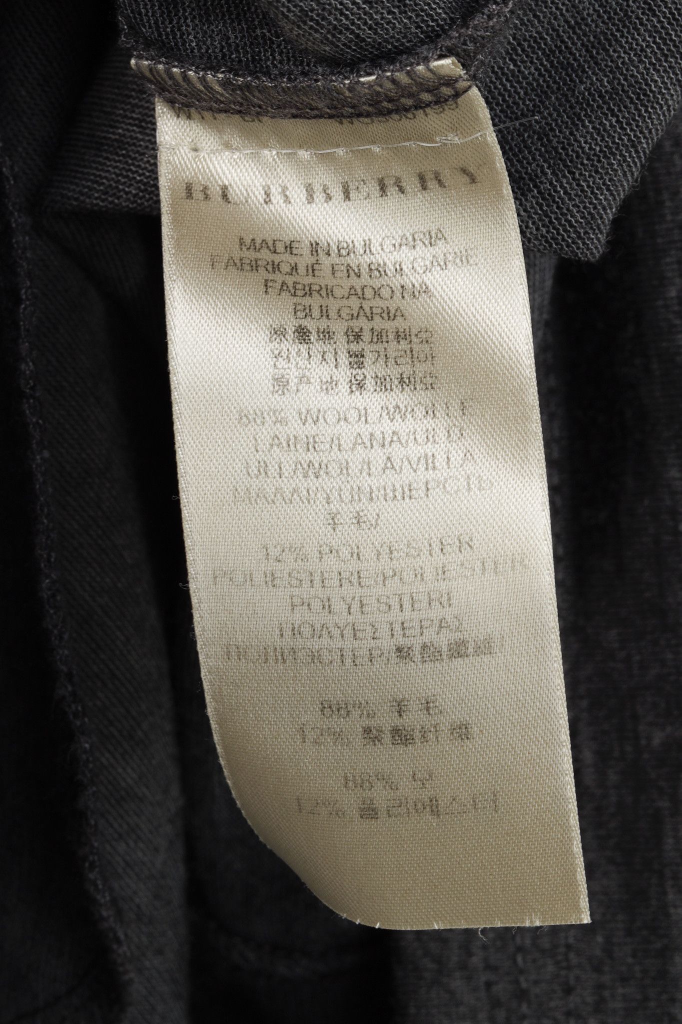 Burberry Burberry Brit Grey Wool-Blend Ruffled-Shoulder Mini Dress Size S / US 4 / IT 40 - 11 Thumbnail