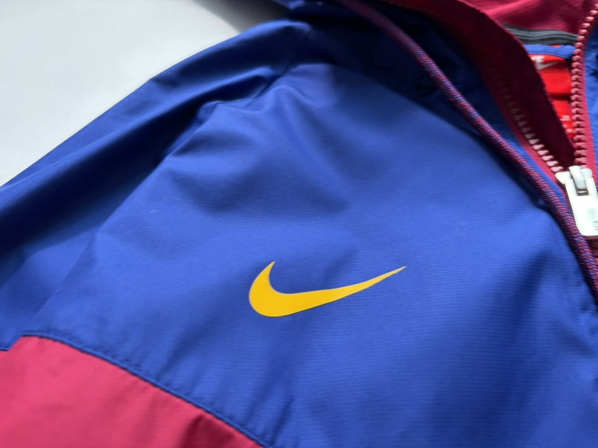 Nike Nike Barcelona light jacket Size US M / EU 48-50 / 2 - 9 Thumbnail