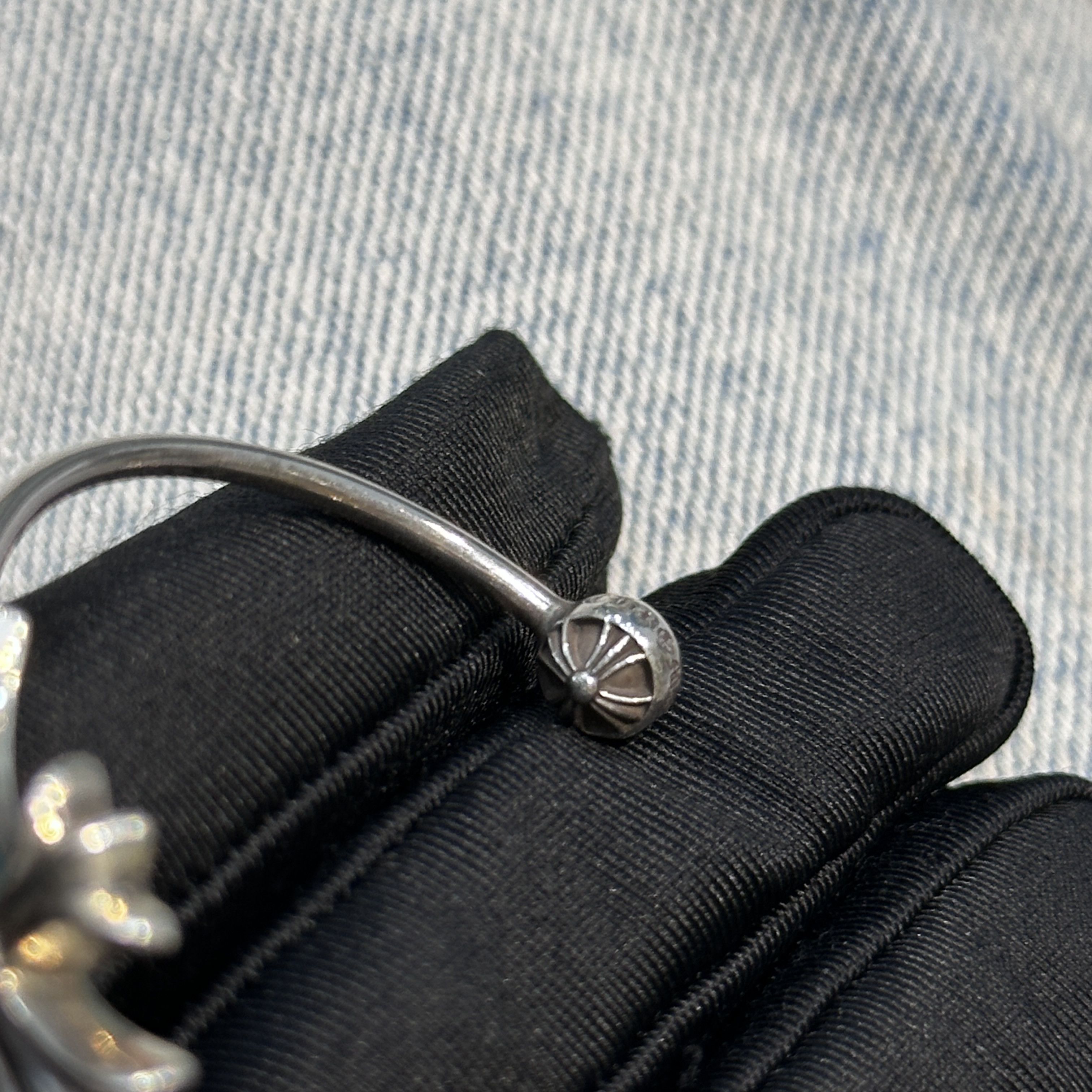 Chrome Hearts Chrome Hearts Skinny Bangle Tiny Ch Cross Bracelet Size ONE SIZE - 15 Thumbnail