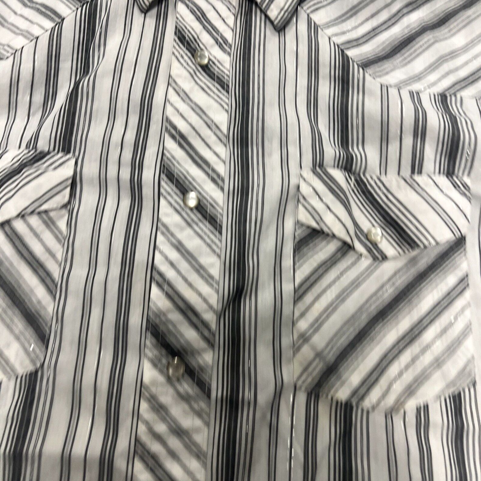 Wrangler Vintage Wrangler Mens XL Button Up Shirt Pearl Snap Vertical Stripe Western Size US XL / EU 56 / 4 - 5 Thumbnail