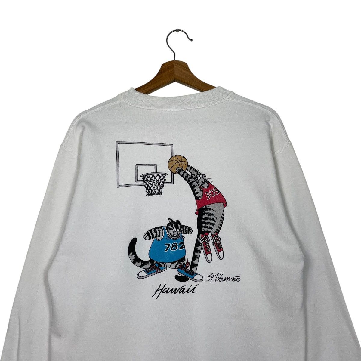 Vintage Vintage Hawaii B. Kliban Basketball Cat Sweatshirt Size US XS / EU 42 / 0 - 8 Thumbnail
