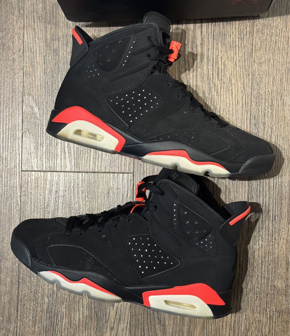 Jordan Brand Jordan 6 Retro - Infrared (2019) VNDS Size US 9 / EU 42 - 1 Thumbnail
