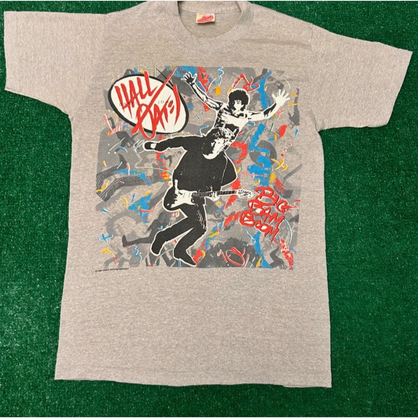 Vintage VINTAGE 80s Hall And Oats Daryl John 1985 Tour VTG Shirt Mens M Gray Regular Short Sleeve USA Mens Size US M / EU 48-50 / 2 - 5 Thumbnail