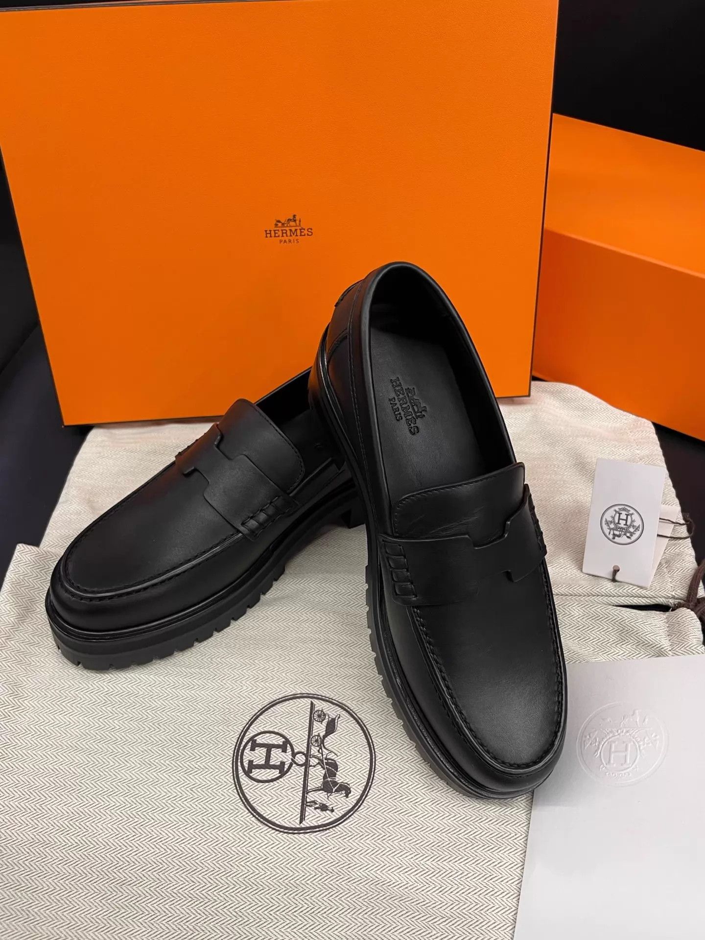 Hermes Hermès Full Lambskin Platform Loafer 35 Comfy Size US 4.5 / IT 34.5 - 6 Thumbnail