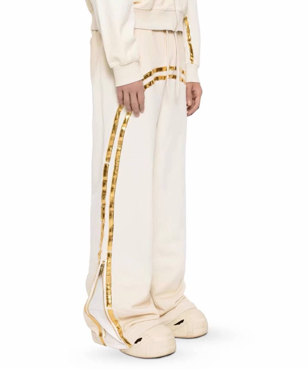 Racer Worldwide Racerworldwide 24fw Gold Track Sweatpants Size US 32 / EU 48 - 1 Thumbnail