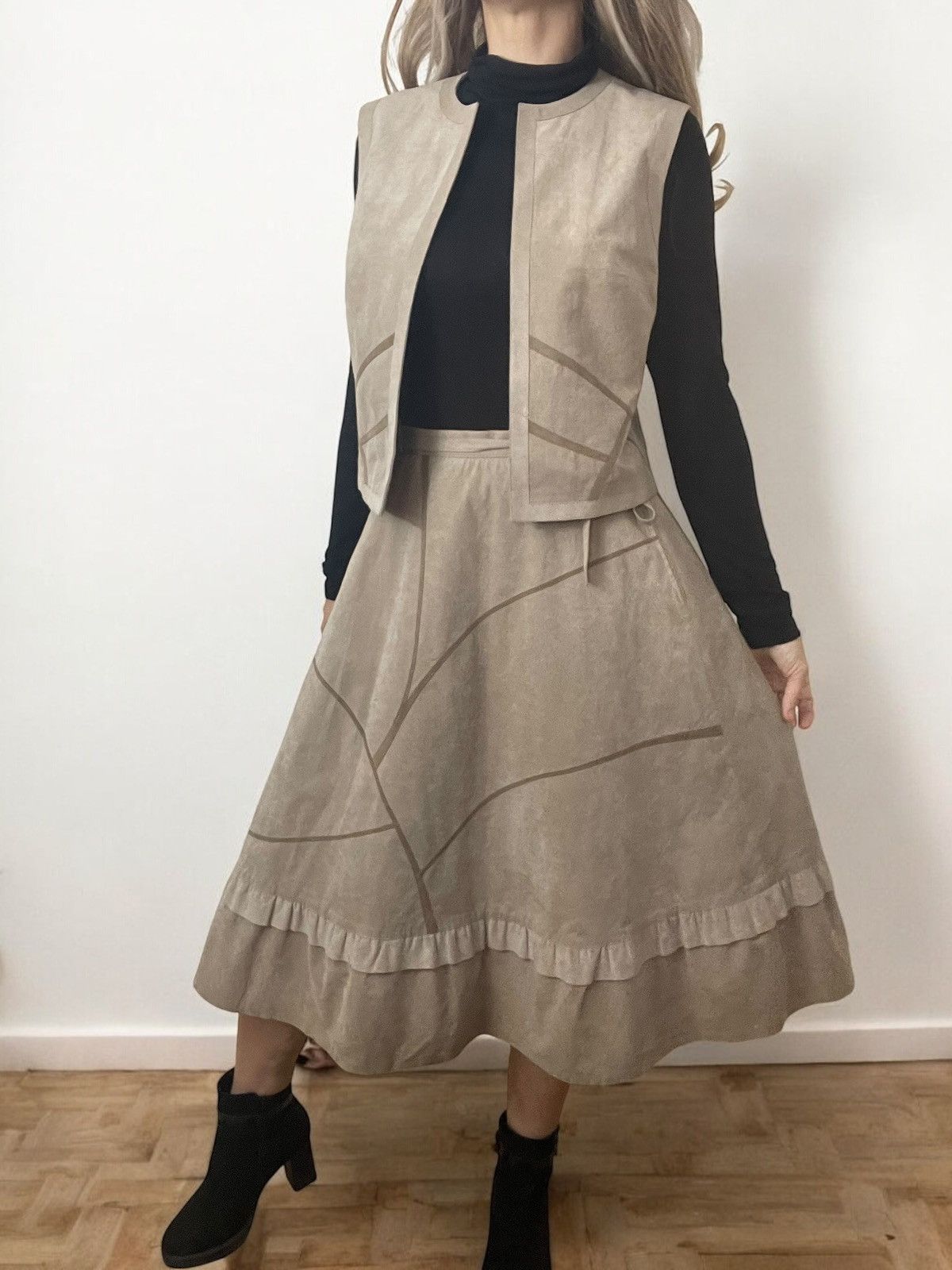 Other jerôme création paris 60s-70s vintage nubuck vest & skirt Size 26" / US 2 / IT 38 - 2 Thumbnail