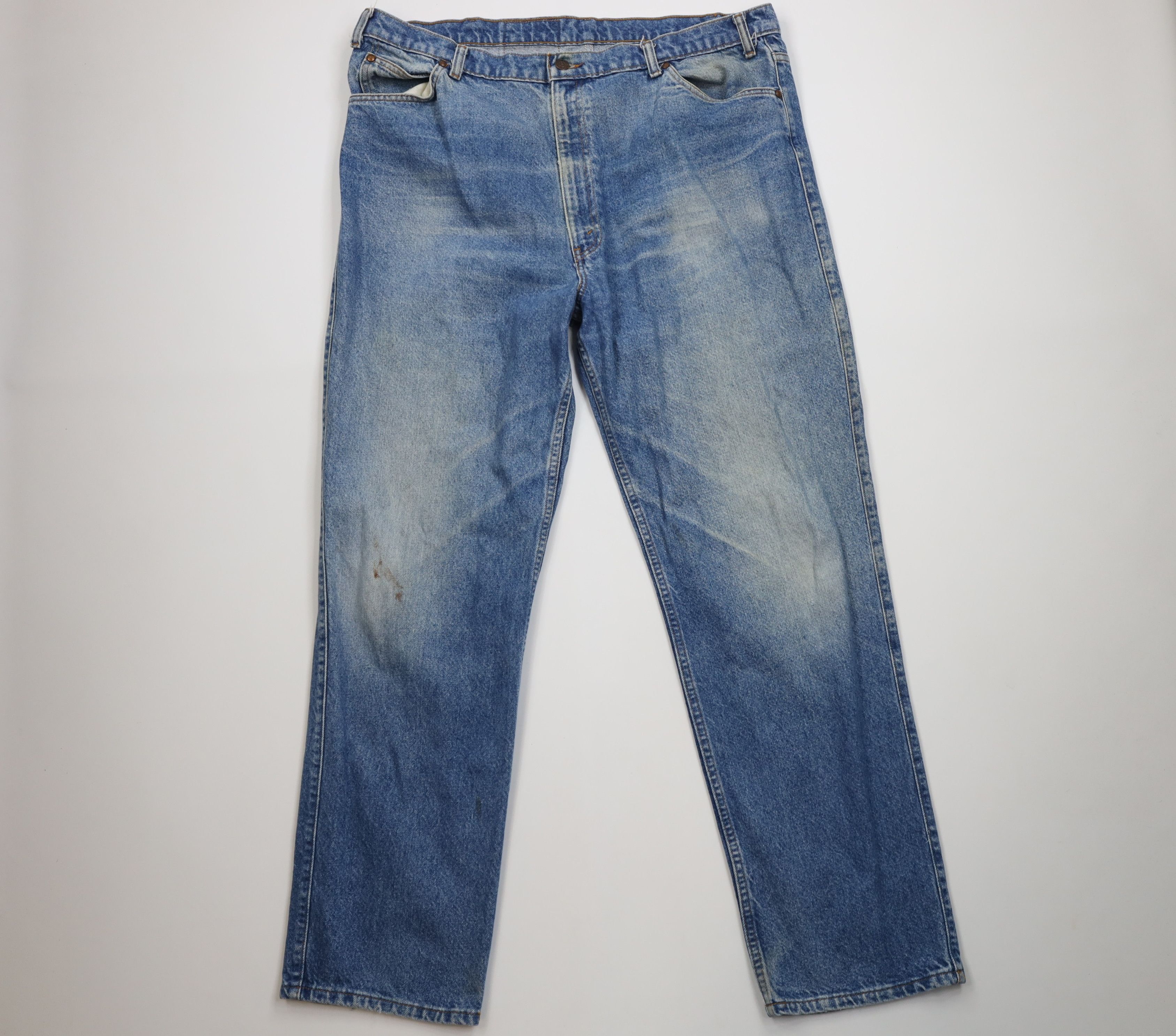 Levi's Vintage 90s Levis 540 Relaxed Fit Wide Leg Jeans Blue Size US 42 / EU 58 - 1 Thumbnail