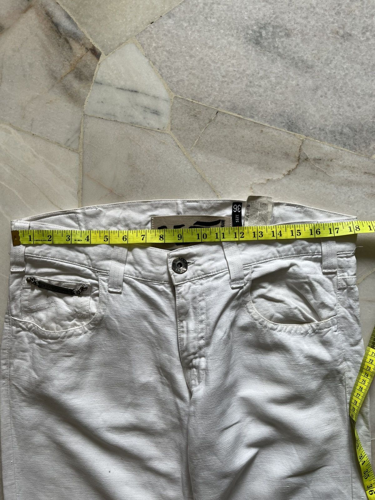 Emporio Armani Emporio Armani Metal Emblem Pocket White Denim Jeans 96 Size US 36 / EU 52 - 20 Thumbnail