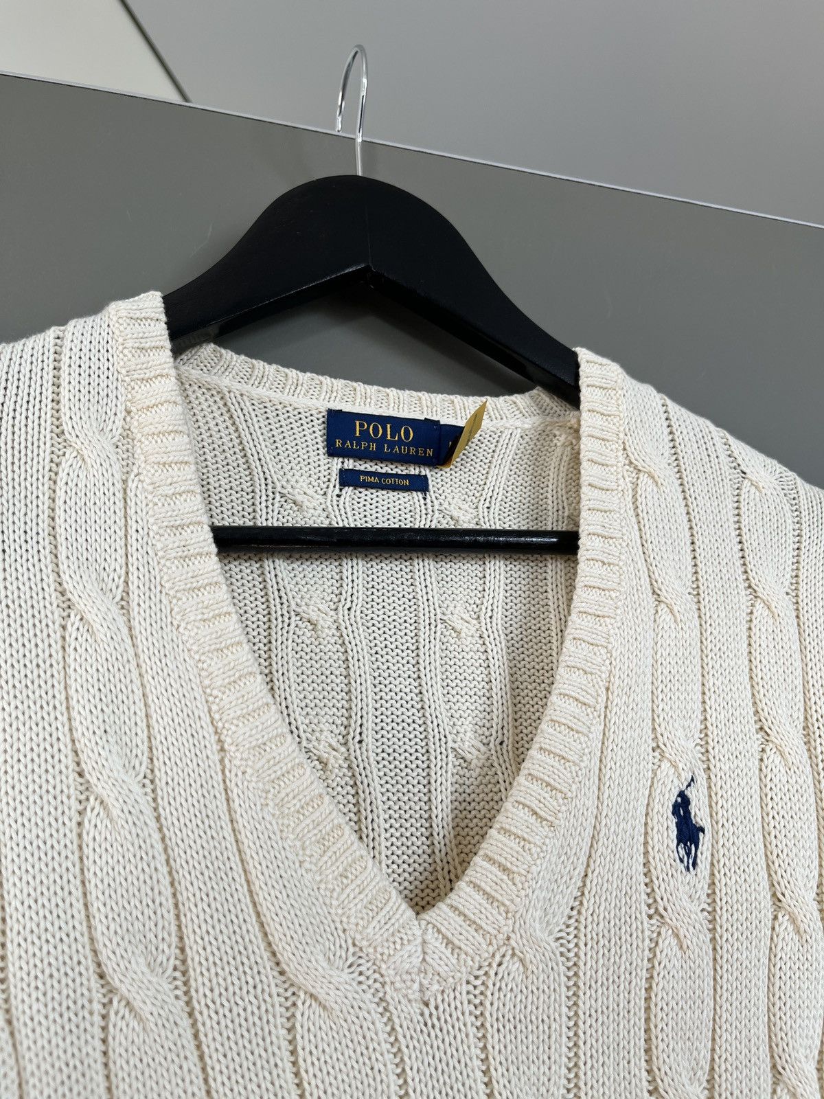 Polo Ralph Lauren Polo Ralph Lauren Kimberly Cable Knit Cream V-neck Sweater Size M / US 6-8 / IT 42-44 - 4 Thumbnail