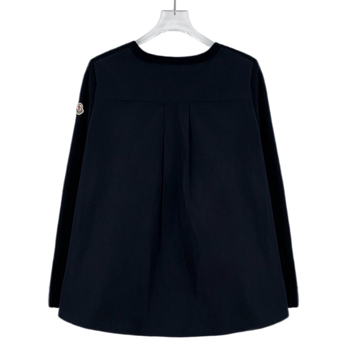 Moncler Moncler Maglione Patch Wool Long Sleeve Sweatshirt K26WX Size M / US 6-8 / IT 42-44 - 2 Thumbnail