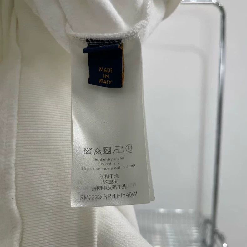 Other louis vuitton white hoodie L-2508 Size US L / EU 52-54 / 3 - 5 Thumbnail