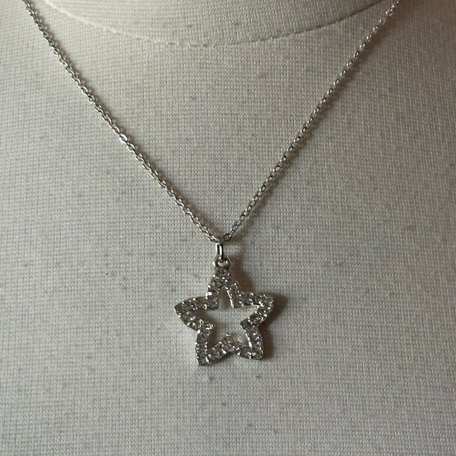 Other star bedazzled pendant silver gray necklace Size ONE SIZE - 2 Thumbnail